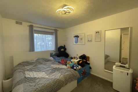 d2c470ce-a137-4599-8262-89b8cbfd1afe.jpg