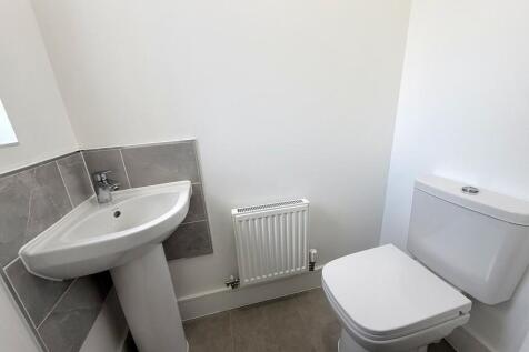 Longhorn Close, Bramshall photo 3