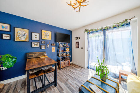 1315831-7-686bd1b...