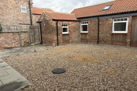 Pear Tree Barn, Back Lane, Asselby, DN14 7HD photo 4