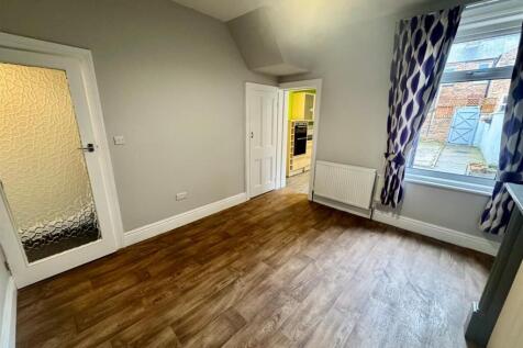 Dining Room 3.jpg