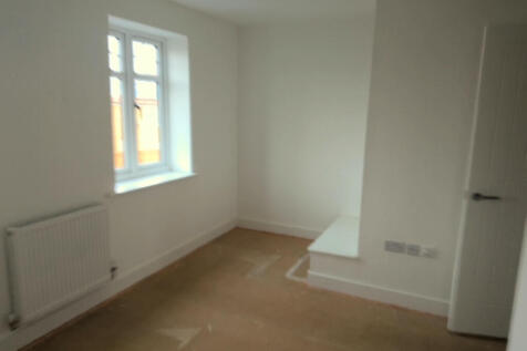 4 Honley Close, Wakefield, WF3 4FN photo 5