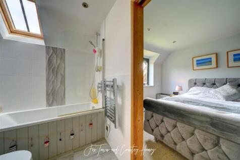 The Lake House (34).