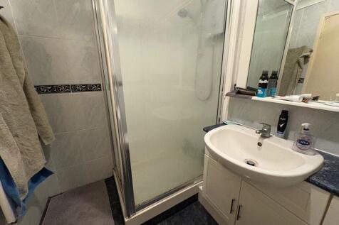 PHOTO-2025-12-02-...