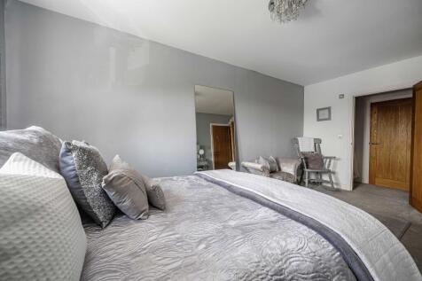 1305334-10-6849d50473c3f