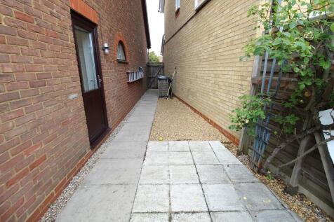 side garden