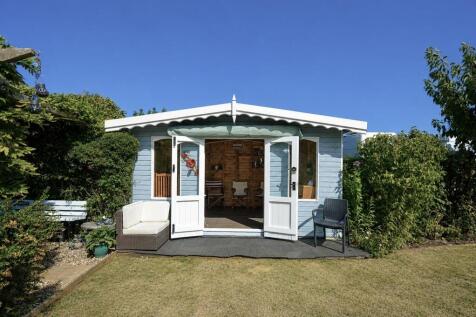 Summerhouse.jpg