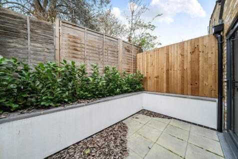 1432807-5-69c29f0...