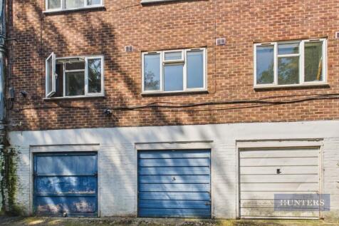 Garage.jpg
