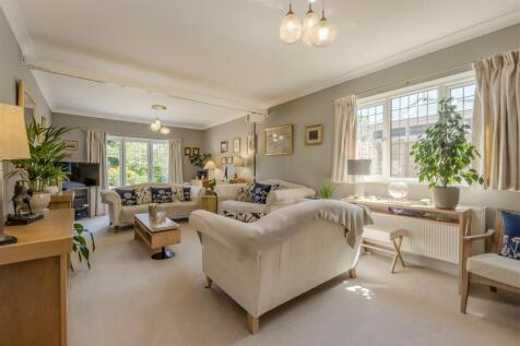 8689855-interior24.jpg