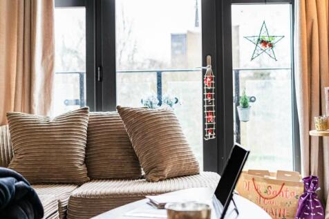 7 nursery lounge new 2