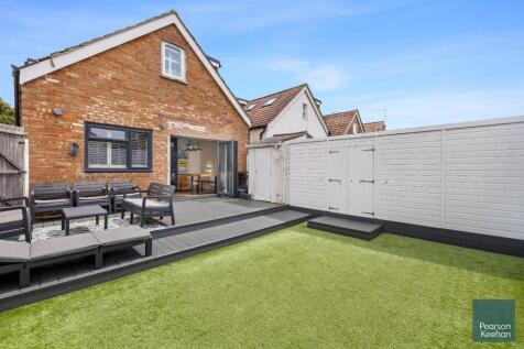 26 Wish Road Full Res-24.jpg