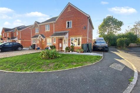 10 Bullfinch Close