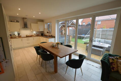 Kitchen / Diner