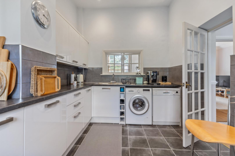 6 Hallow Meadow Mews, Sheffield  06_297.png