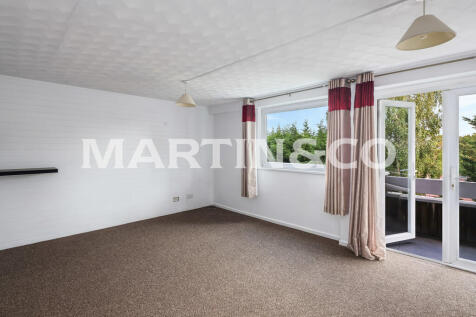 Cedar Court, Churchfields, South Woodford photo 3