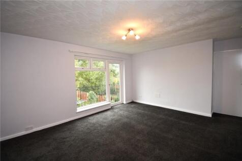 Big Meadow Road, Woodchurch, Wirral photo 3