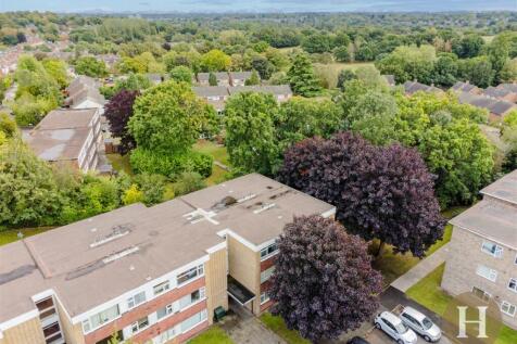 Hadleigh Estate Agents-20.jpg