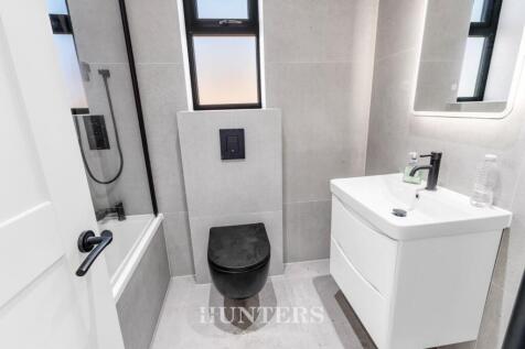 10 Manor Road (5).jpg