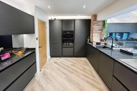 Open plan kitchen living area