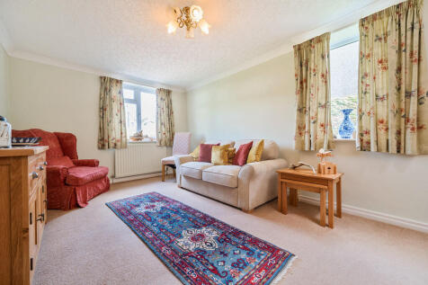 Snug/ Sitting Roo...