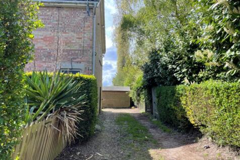 Property Image 38