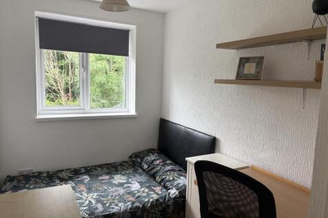 Fairgreen Way - 4 bed, Selly Oak, West Midlands, B29 photo 5