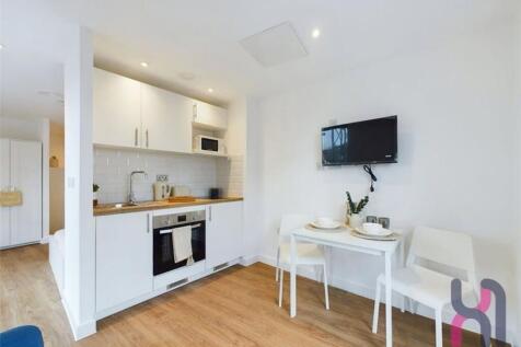33 Frederick Road, Salford, M6 photo 5