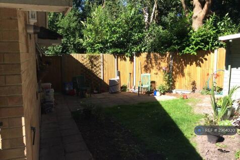 Large Peaceful Garden 