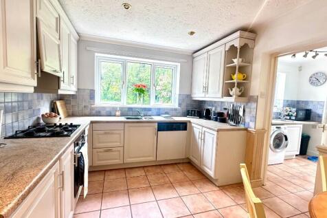 Fitted Kitchen/Diner