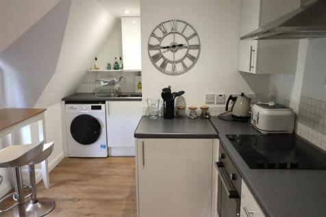 Kitchen.JPG