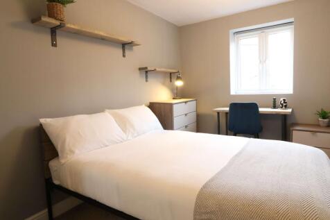 87 Middleton Room 3.JPG