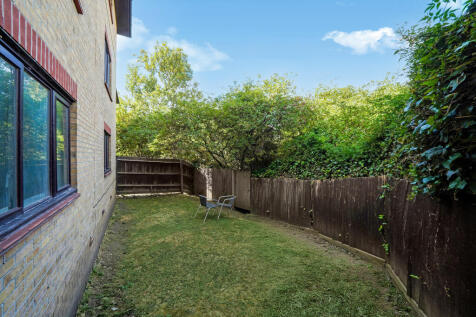 Communal Garden 