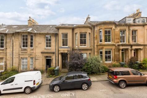 10/2 Argyle Place