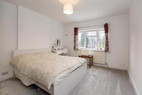 Bedroom 4 SAPL6264-Enhanced-NR.jpg