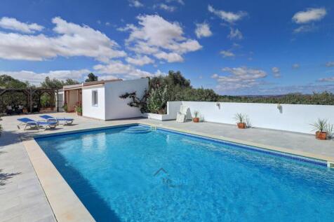 sparkling pool and annex