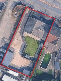 PROPERTY BOUNDARY