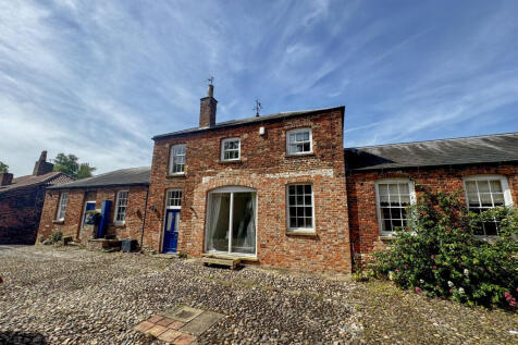 3 bedroom Semi Detached for sale