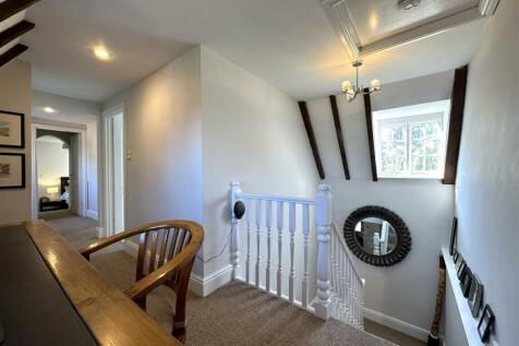 Wonderful Landing Space 443