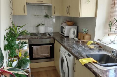 Russell Court, Louise Road, Dorchester, Dorset, DT1 2NE photo 3