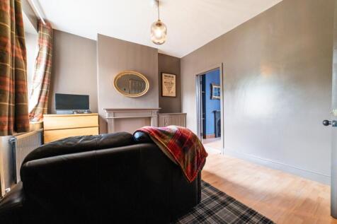 Call 02920 668585 to secure your viewing_3