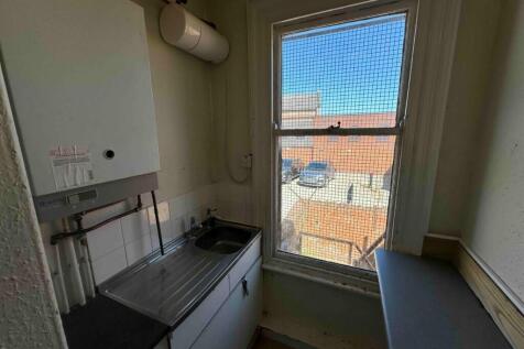 Office to rent Image 10