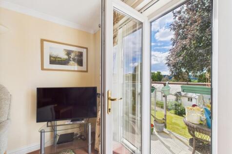 CAM02089G0-PR0532...