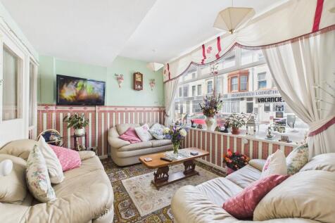 CAM03440G0-PR0383...