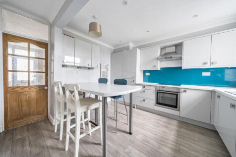 1370289-20-68f121...