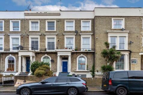 Flat A, 15 Stanlake Villas, Shepherds Bush, London, W12 7EX