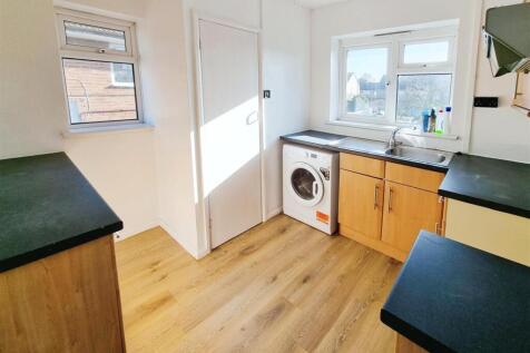 www.primechoiceproperties.co.uk-Gloucester Crescen