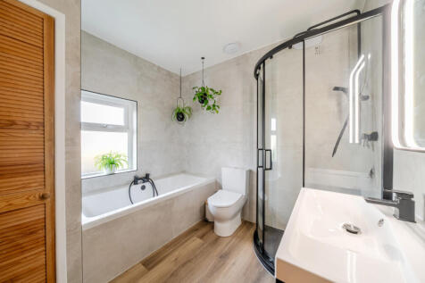 1389367-8-693ade2...