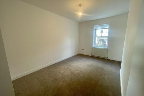 Coniscliffe Road, Darlington, DL3 photo 4