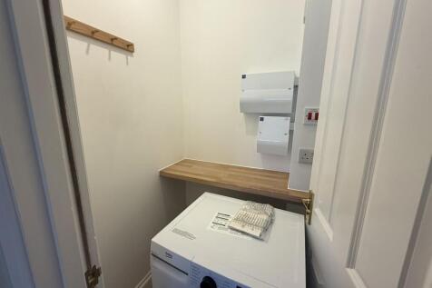 FLAT 5 UTILITY.JPEG